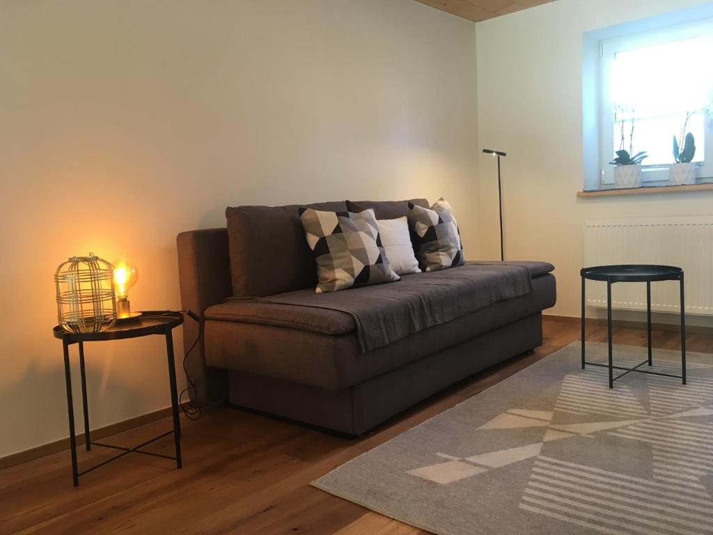 Posezení v ubytování Wohnung in zentraler Lage im Rheintal
