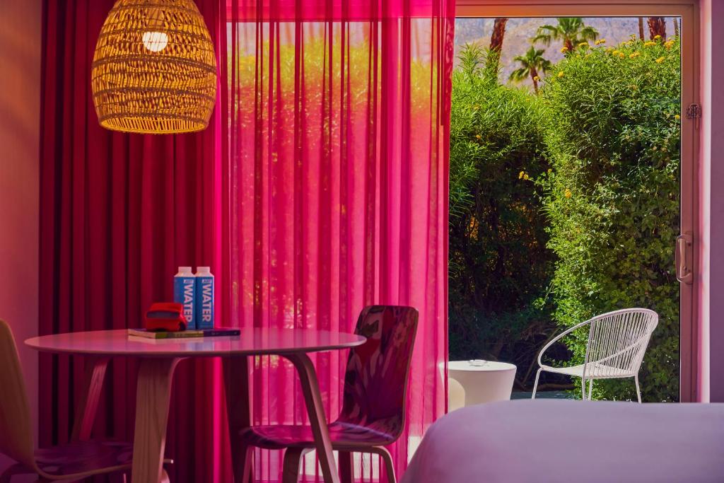 The Saguaro Palm Springs - King Room Met Uitzicht Op Het Zwembad - Begane Grond