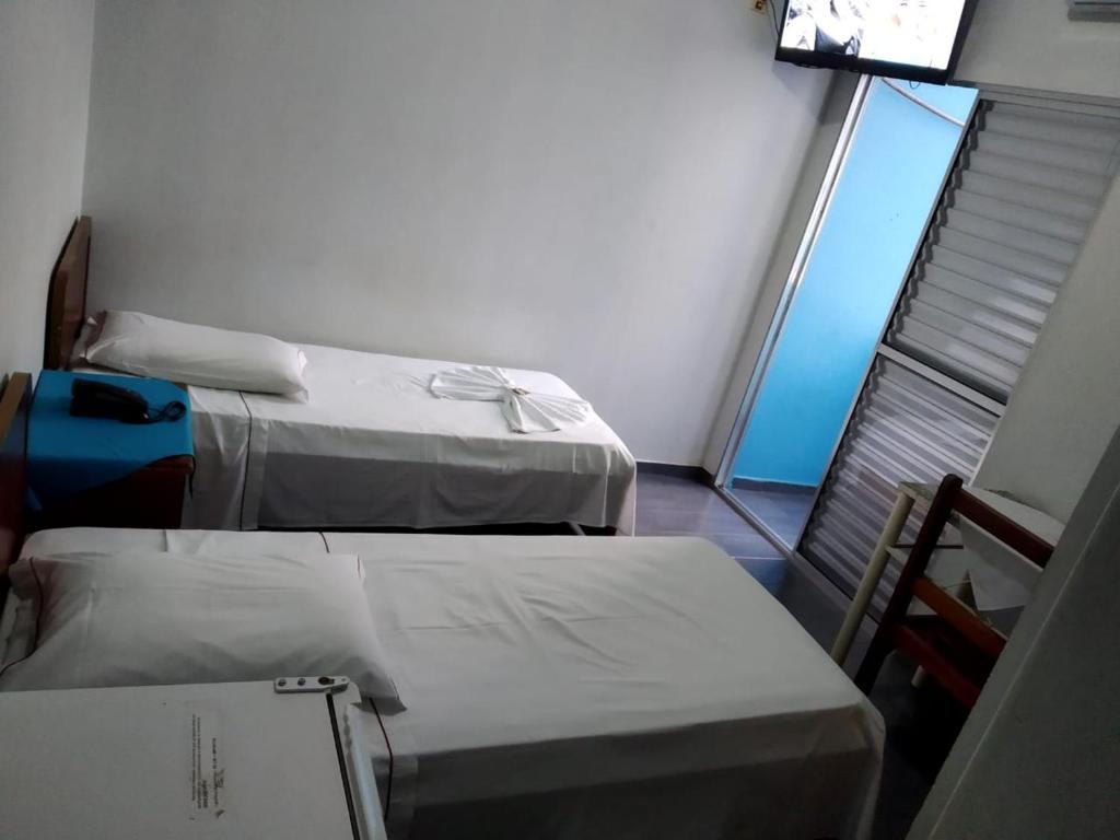  FRONTIER PALACE HOTEL