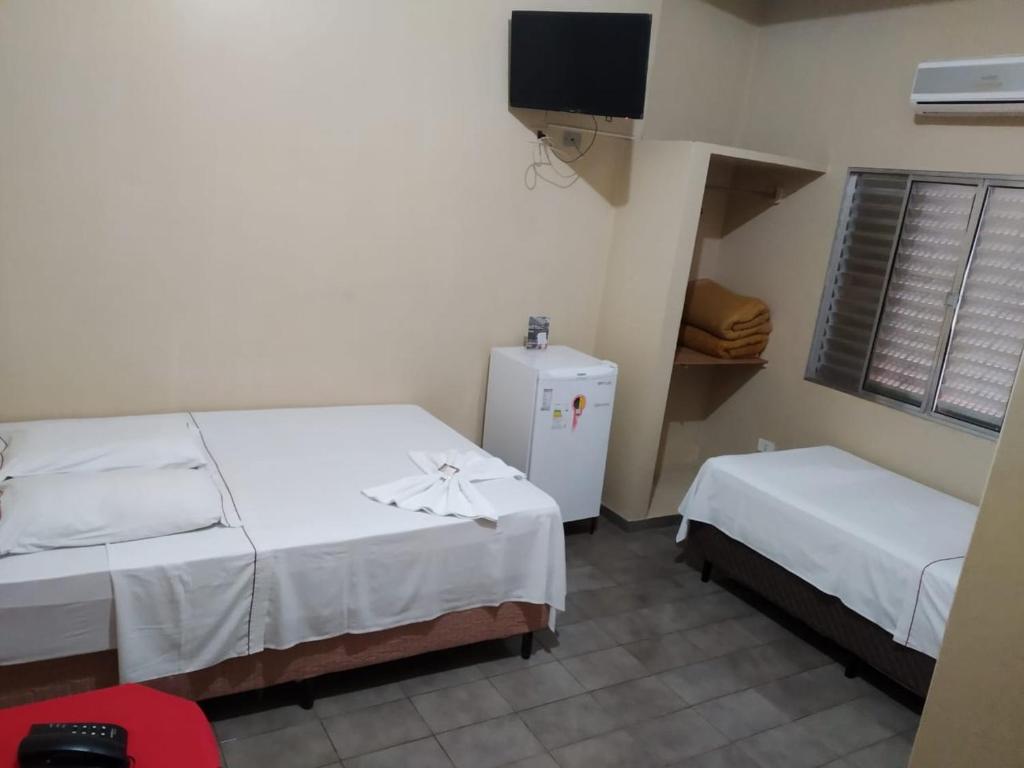  FRONTIER PALACE HOTEL