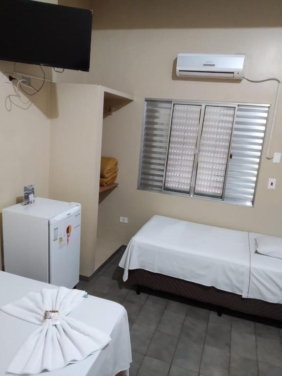  FRONTIER PALACE HOTEL