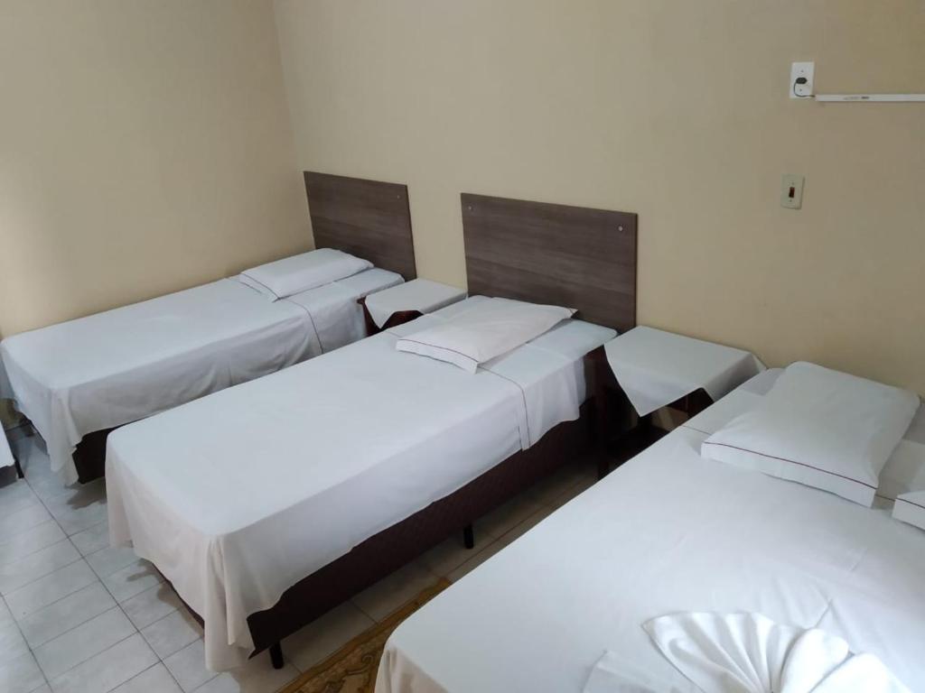  FRONTIER PALACE HOTEL