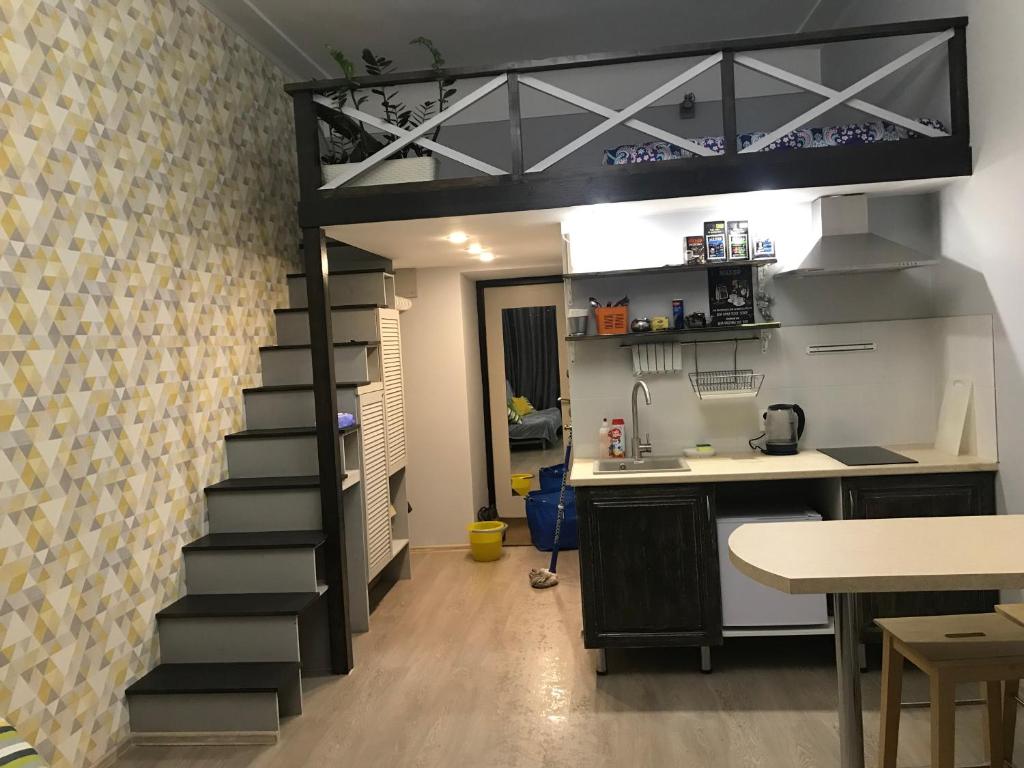 
Кухня или мини-кухня в Apartment on Nevsky Prospect

