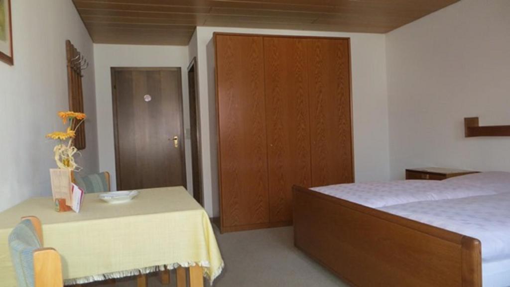 Postel nebo postele na pokoji v ubytování Pension Leppert