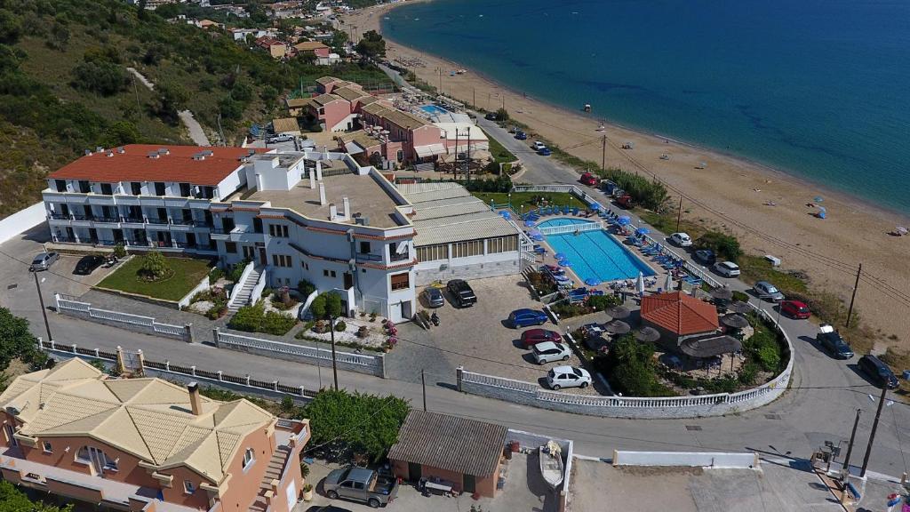 Belle Helene Hotel, Agios Georgios Pagon, Greece - Booking.com