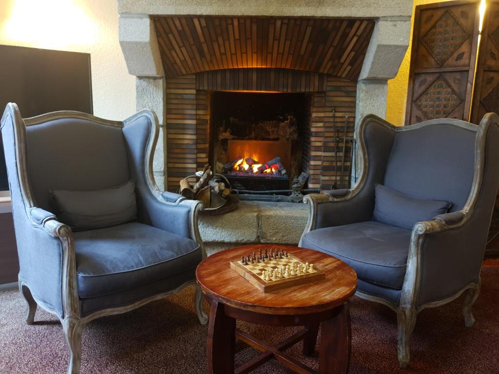 Posezení v ubytování Grand Hôtel Bénodet Abbatiale Riviera Bretonne