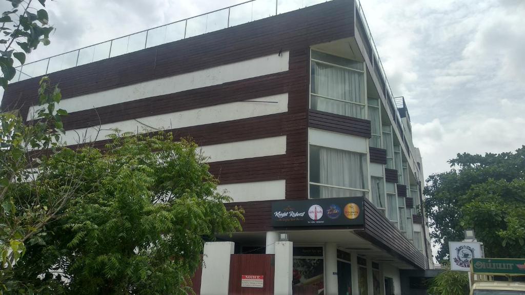 Budova, kde se hotel nachází
