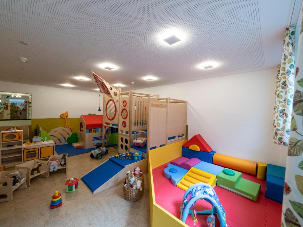 Dětský klub v ubytování Family Hotel Gutenberg