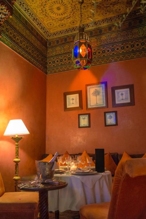 Posezení v ubytování Riad Ayadina & SPA