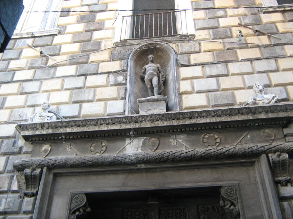 Palazzo Diomede Carafa #3, Napoli – Prezzi aggiornati per il 2023