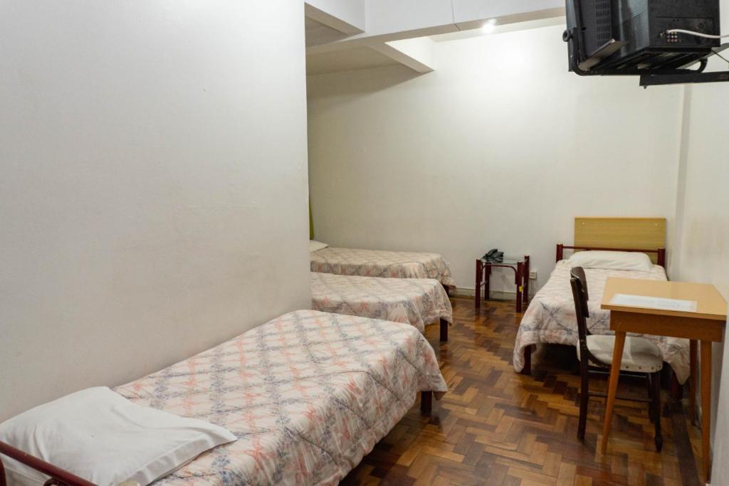  City Hotel