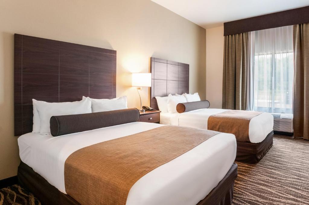 Cobblestone Hotel & Suites Appleton International Airport - Habitación De La Reina