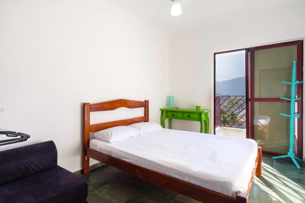  Apartamento em Caraguatatuba