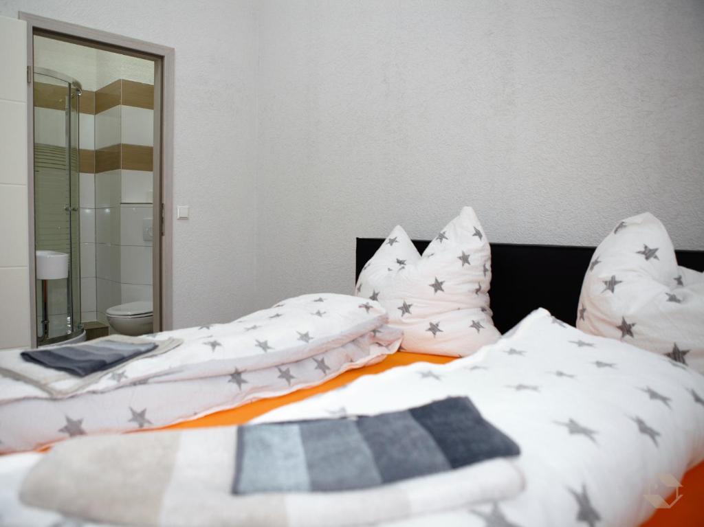 Postel nebo postele na pokoji v ubytování Bianca`s Hotel Restaurant