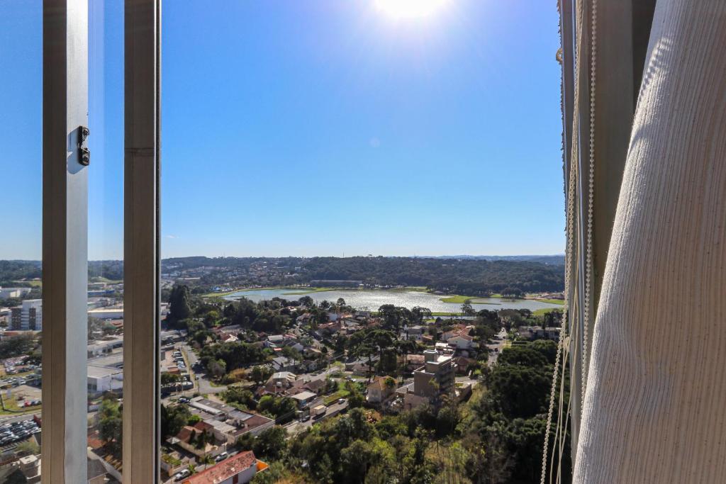  Lindo Apartamento - Vista Parque Barigui - MLN001
