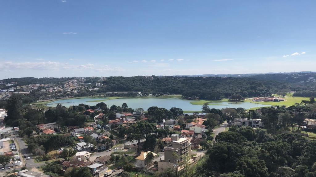  Lindo Apartamento - Vista Parque Barigui - MLN001
