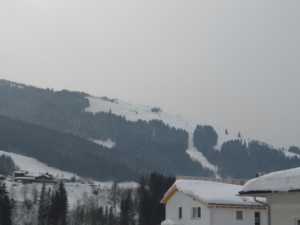 Výhľad na hory alebo výhľad na hory priamo z apartmánu