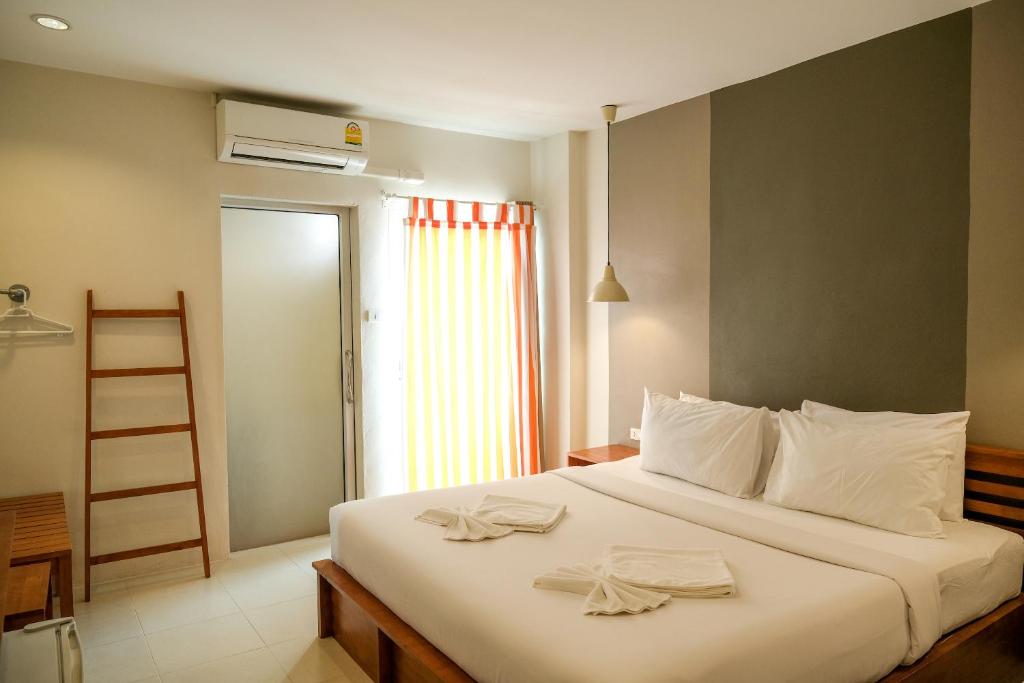 Krabi Pitta House - Familiekamer Met Balkon
