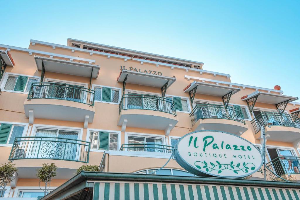 Il Palazzo Holiday Apartments - Resim 16