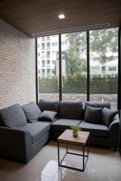 B Stay Hotel - Resim 17