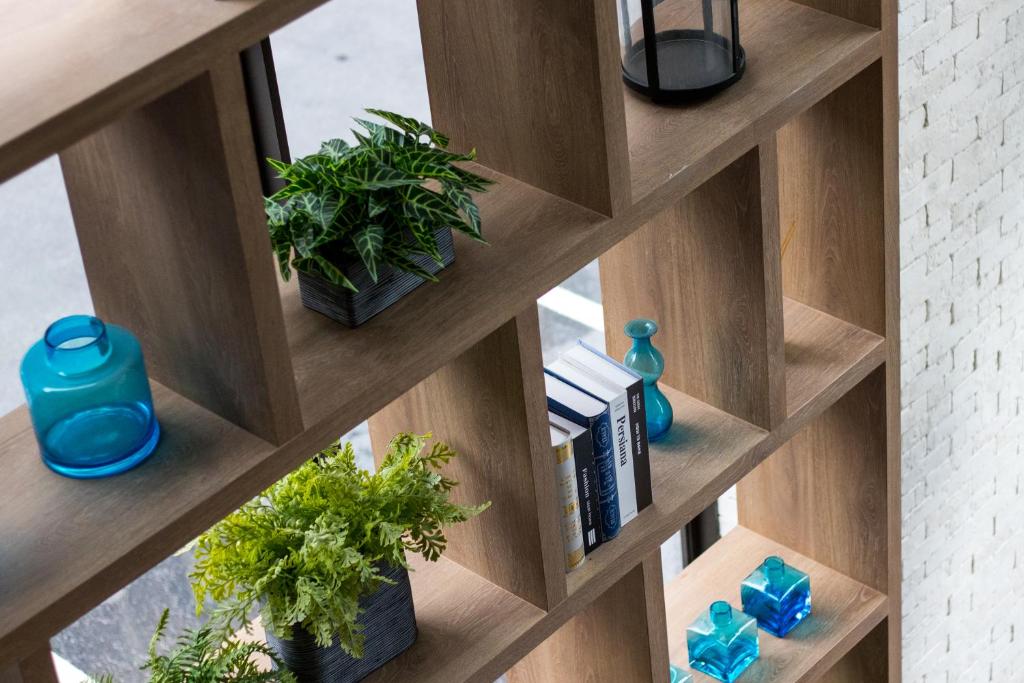 B Stay Hotel - Resim 9