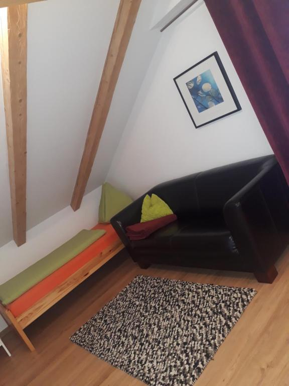 Ruang duduk di Ferienwohnung Stubenböck