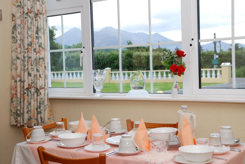 Nespecifikovaný výhled na hory nebo výhled na hory při pohledu z bed and breakfast