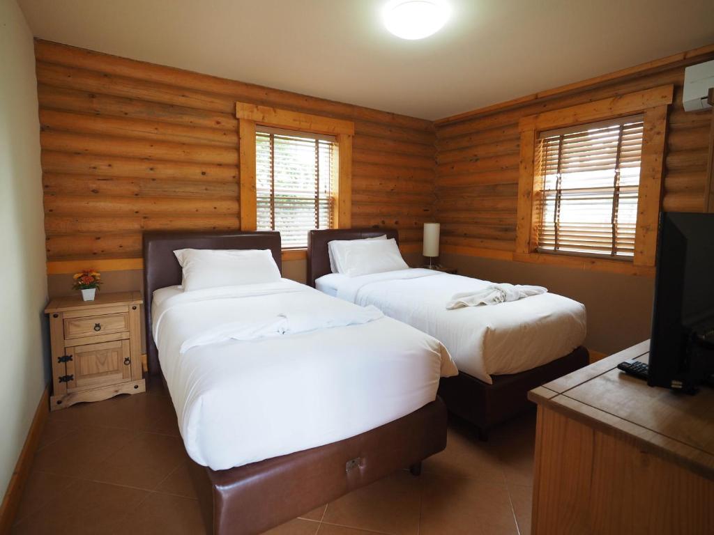 Toscana Log Home - 4ベッドルームの家