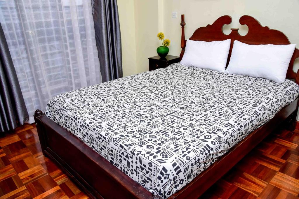 Sherry Homes - Heri - Apartment With Balcony