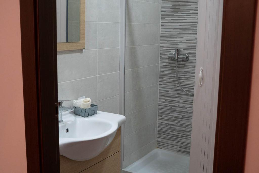 LA CASA DI MAMMA 'NTO - Deluxe Double Room With Shower