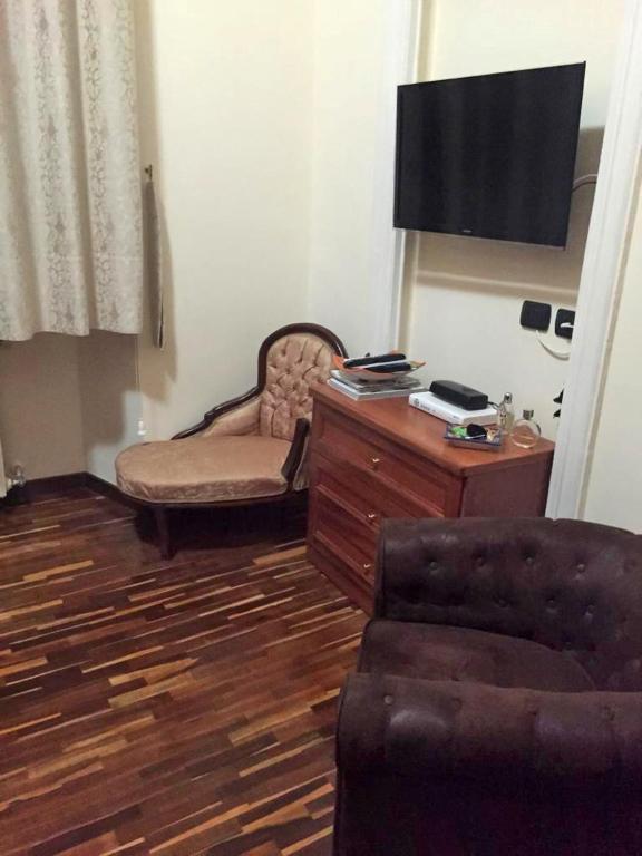 Telewizja i/lub zestaw kina domowego w obiekcie La Vite 94