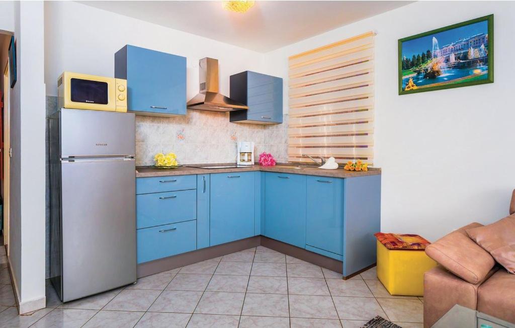 Kuchnia lub aneks kuchenny w obiekcie Apartment Zeljko 832
