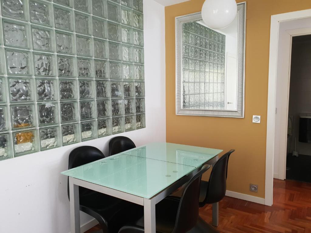Fotografie z fotogalerie ubytování Piso Centro Oviedo con Garaje v destinaci Oviedo