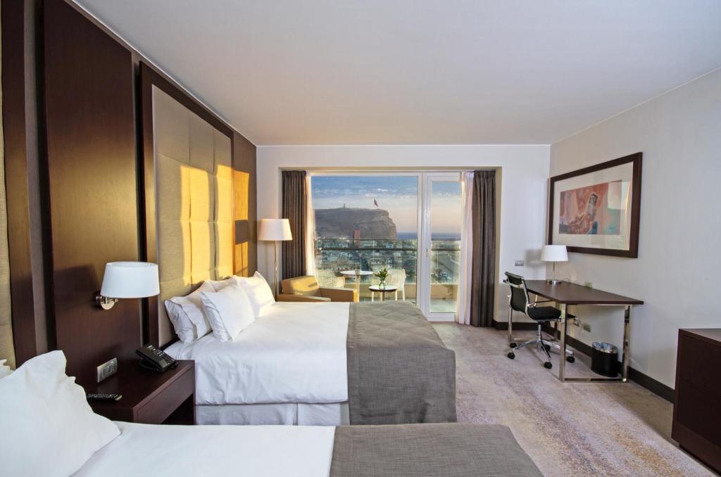 Ruang duduk di Antay Hotel & Spa