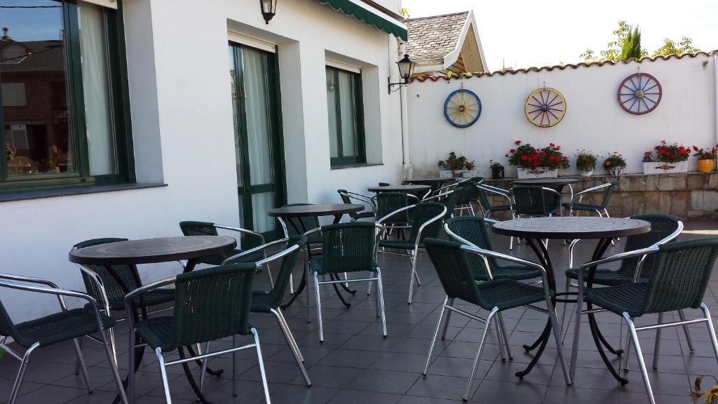 Reštaurácia alebo iné gastronomické zariadenie v ubytovaní Hotel Cortijo