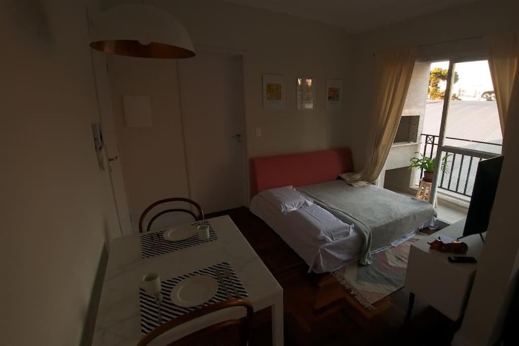  PORT apartamentos lindos e novos com garagem próximo ao Parque Barigui
