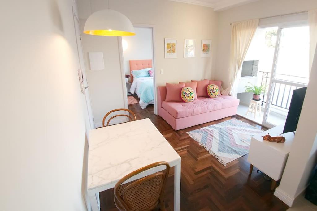  PORT apartamentos lindos e novos com garagem próximo ao Parque Barigui