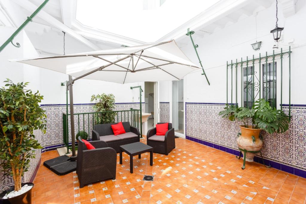 Casa Patio del Mentidero