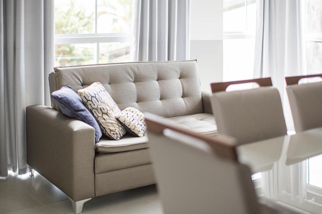  Apartamento Decorado e com Piscina