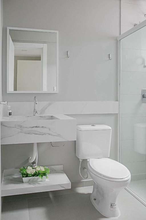  Apartamento Decorado e com Piscina