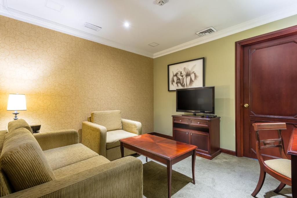 Apartamentos Dann - Junior Suite King