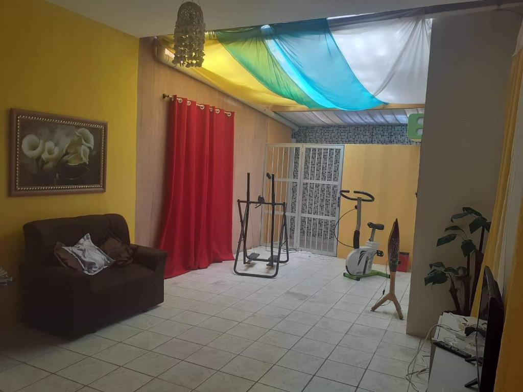  HOSTEL E SUITES MAURI
