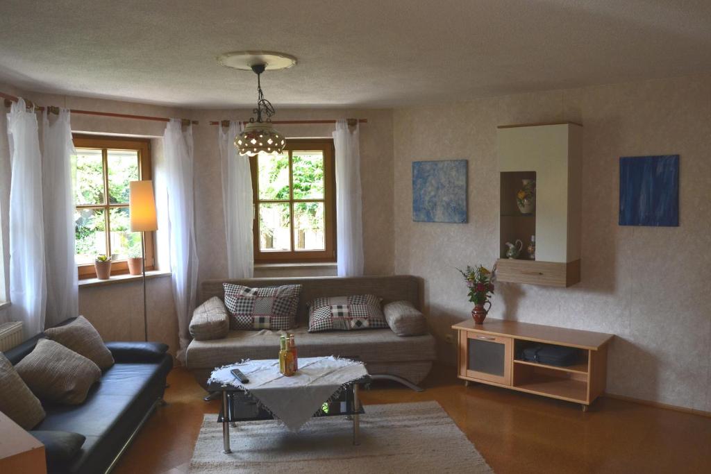 Posezení v ubytování Ferienwohnung Sonnenbichel