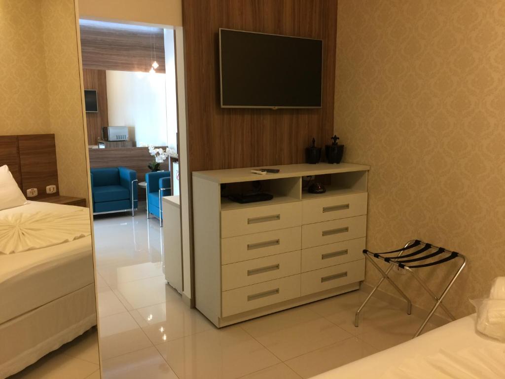  Aquarius Hotel Aquarius