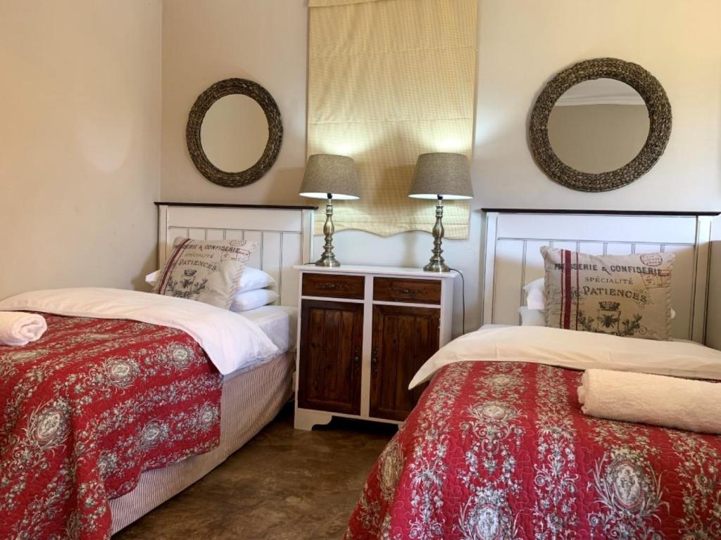 KarMichael Farm - Deluxe Double Studio
