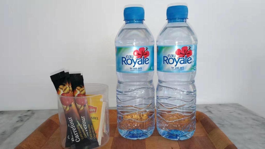 Nápoje v ubytování Jambolana Studio