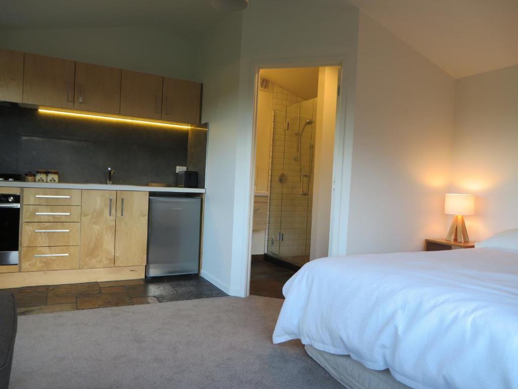 Quiet studio in Paradise - Resim 7