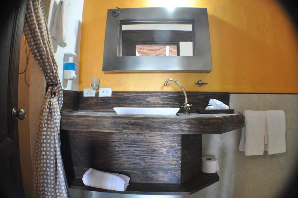 Koupelna v ubytování Hotel Villa Cassis