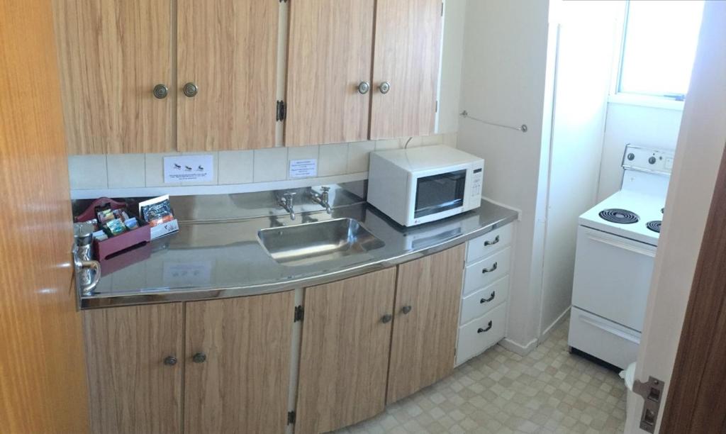 Amber Court Motel - Resim 15