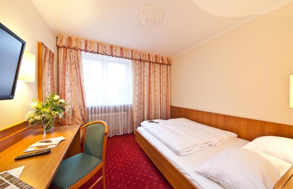 Hotel Primus Frankfurt Sachsenhausen - Resim 12